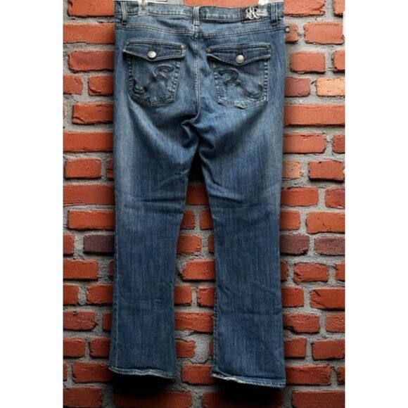 Women's Rock & Republic Dark Wash Denim Bootcut Blue Jeans Size 16 M - Picture 3 of 7